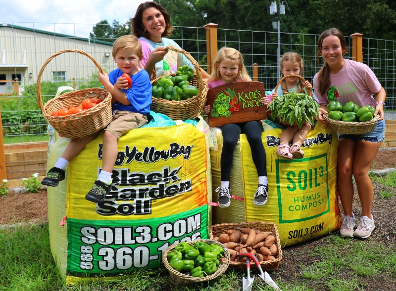 Katies Krops uses Soil3 BigYellowBags-1