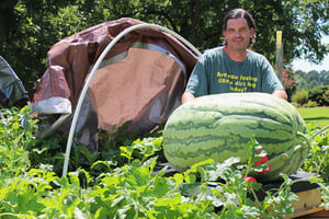 Growing Giant Watermelons with a North Carolina Champion [video]